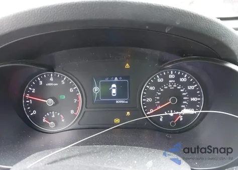 2018 Kia Optima S из США, поврежденный, VIN 5XXGT4L34JG203573